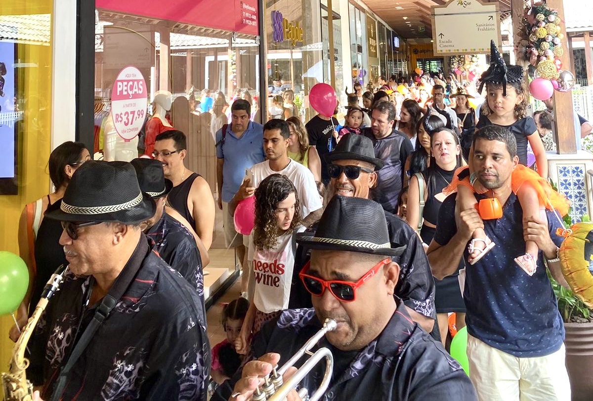 Parada de Halloween do Shopping Paseo